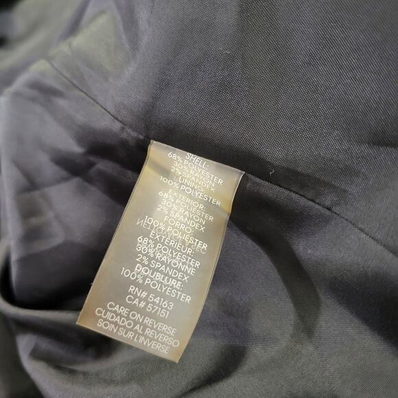 Calvin Klein Women's Pinstripe Belted Jacket Black White NWT Size 4 - Picture 10 of 10